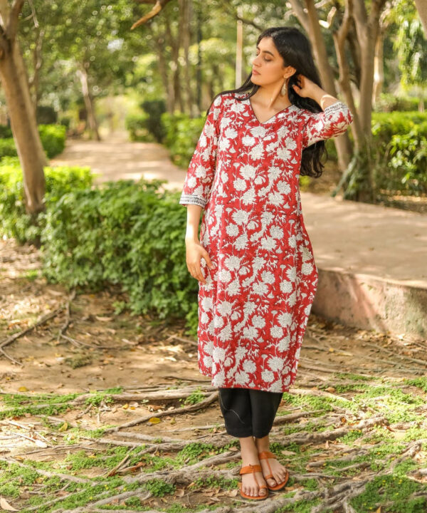 Maroon white hand block printed cotton kurti